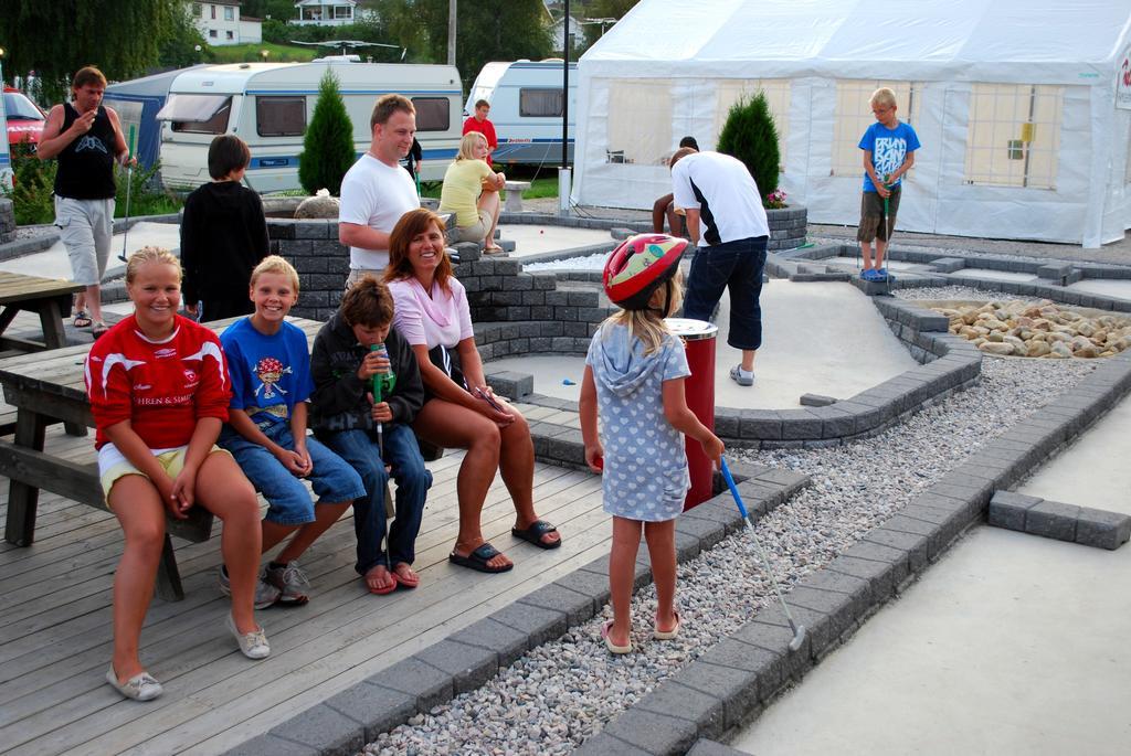 Beveroya Hytteutleie Og Camping Bo (Telemark) Buitenkant foto