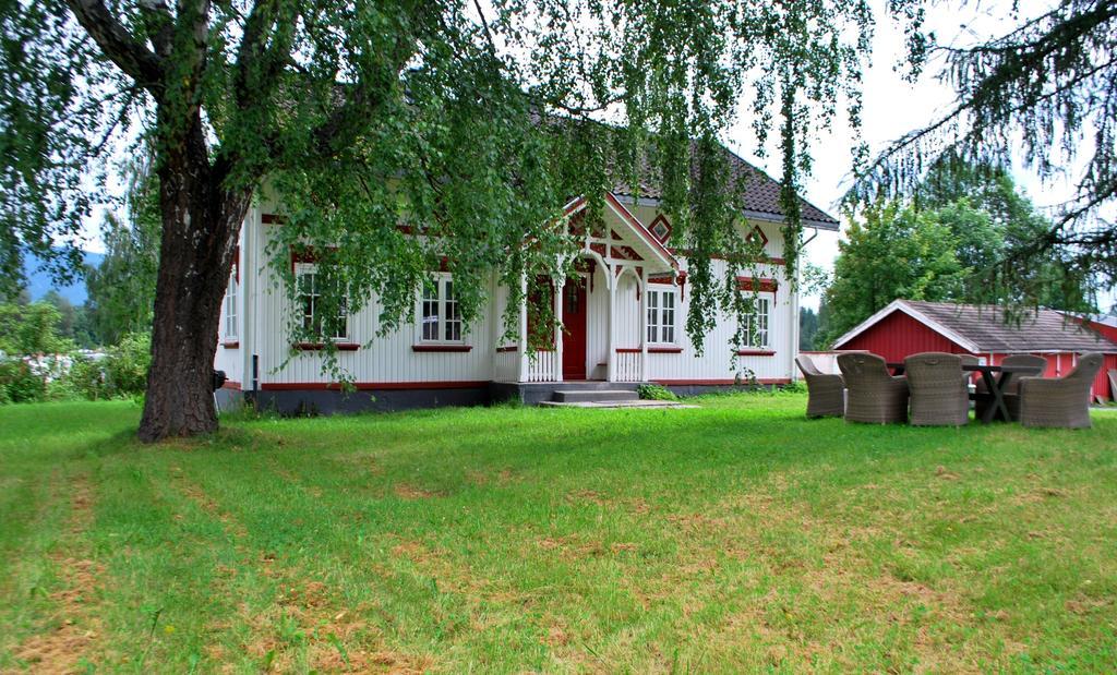 Beveroya Hytteutleie Og Camping Bo (Telemark) Buitenkant foto